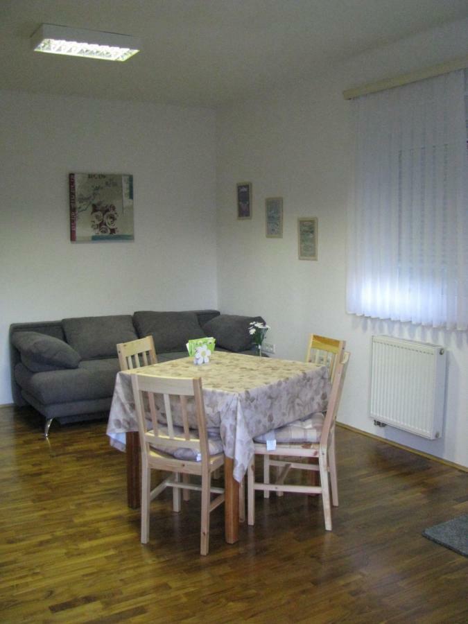 Hisa Marjetica Apartman Maribor Kültér fotó